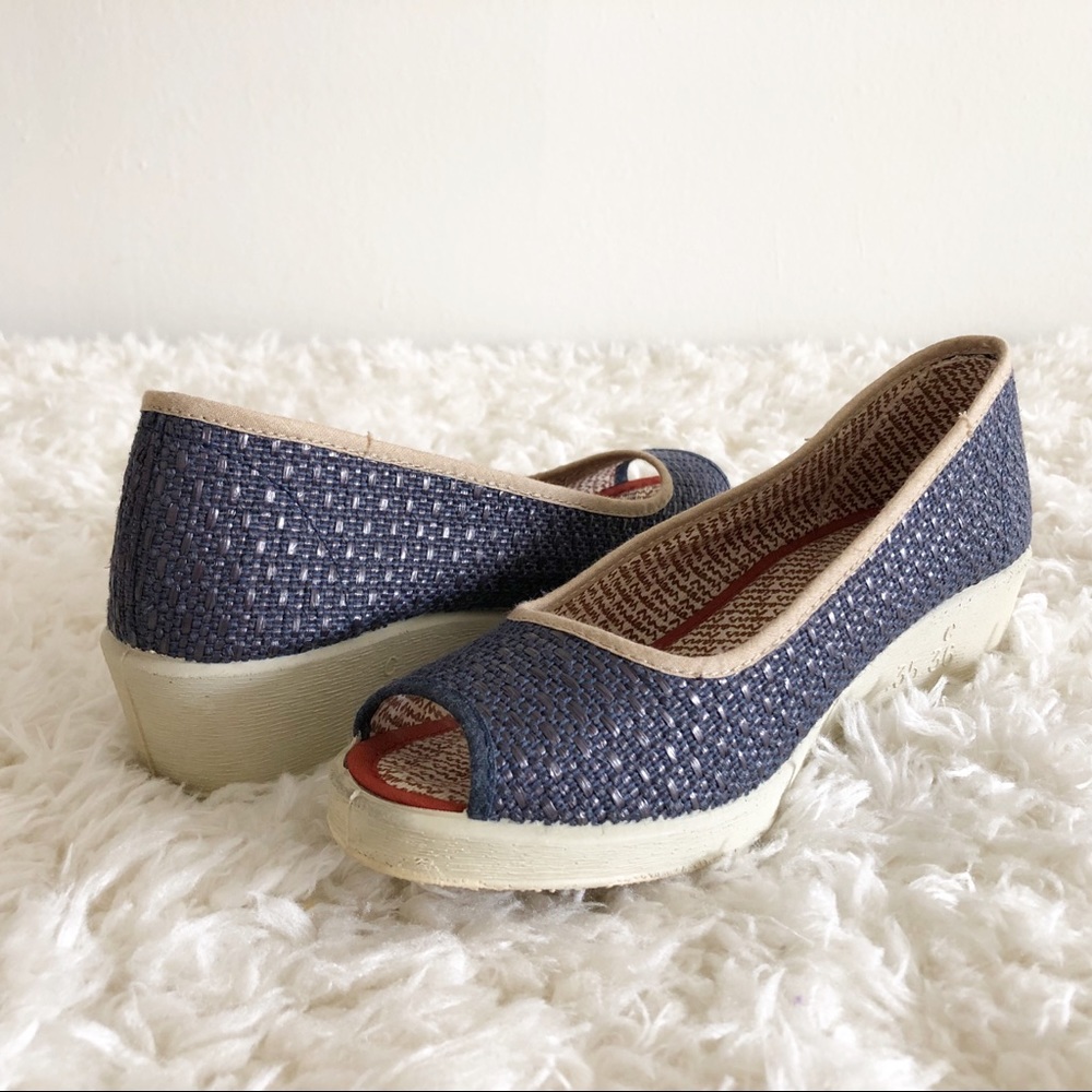 Maians Ines Vania Peep Top Wedge Pump